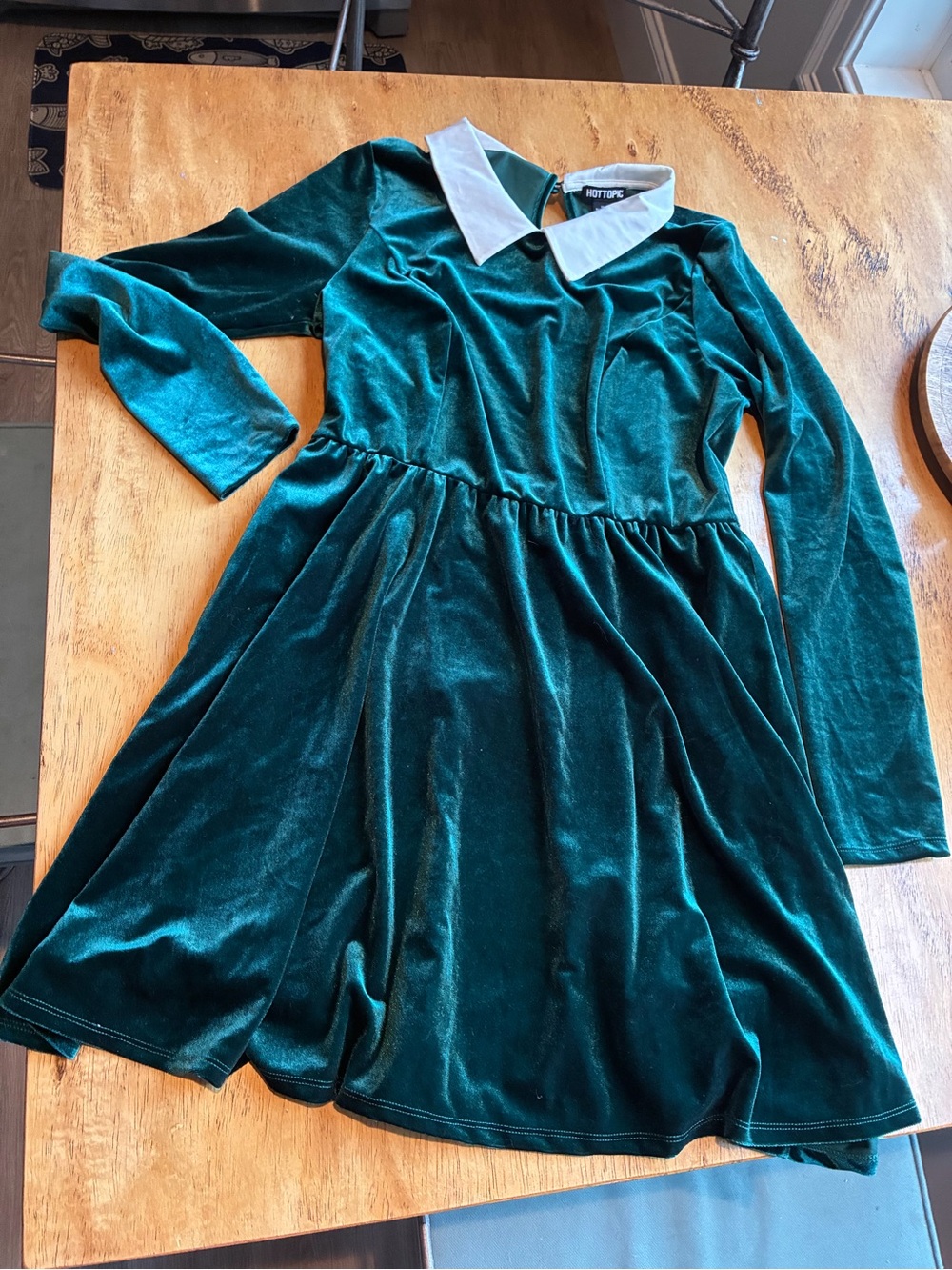 Hot Topic Emerald Green Velvet Dress with White Collar NWT